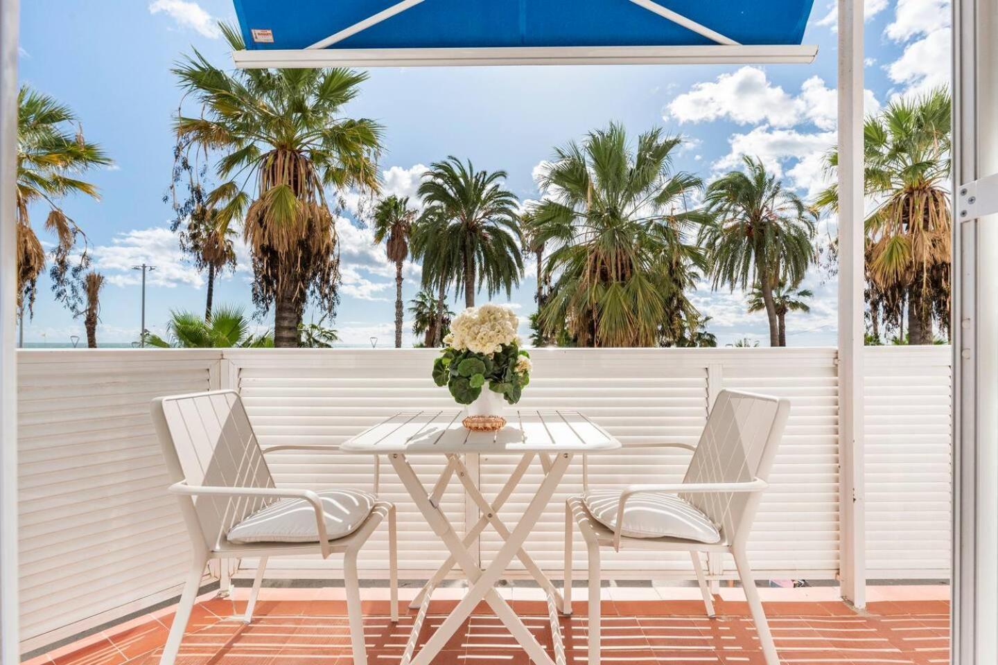 Sitges Seafront Ribera Apartment Екстер'єр фото